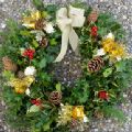 Christmas Holly Wreath 14 Inch Deluxe